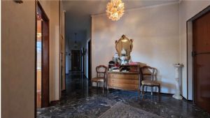 NORD SIGNORILE 6 LOCALI CON POSSIBILITA' BOX
