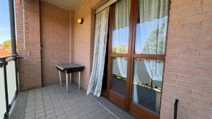 Ampio bilocale in affitto con autorimessa doppia
