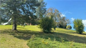 VILLA  PANORAMICA  CON VISTA SULLE COLLINE DEL MONFERRATO