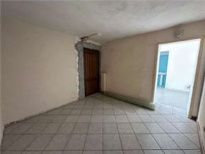 Affascinante alloggio d’epoca con terrazzo privato e possibilità di seconda unità indipendente