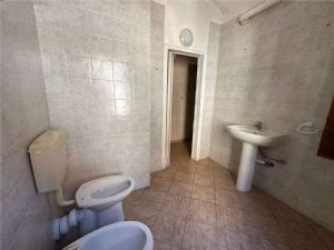 Affascinante alloggio d’epoca con terrazzo privato e possibilità di seconda unità indipendente