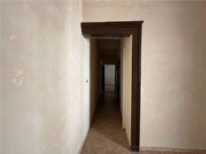 Affascinante alloggio d’epoca con terrazzo privato e possibilità di seconda unità indipendente