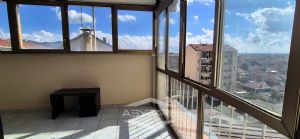 Ampio monolocale con veranda - Panoramico!