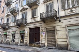 4 locali ristrutturato a nuovo! ad. Piazza Vittorio