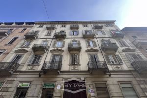 4 locali ristrutturato a nuovo! ad. Piazza Vittorio