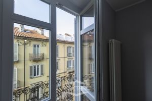 4 locali ristrutturato a nuovo! ad. Piazza Vittorio