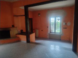 Porzione di Villa Bifamigliare
