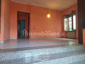 Porzione di Villa Bifamigliare