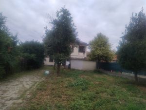 Porzione di Villa Bifamigliare