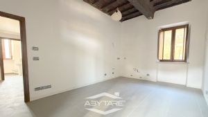 Appartamento con spazio esterno