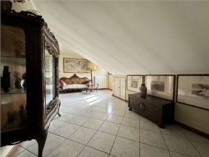 Villa con Piscina  – Un’Occasione Unica nel Suo Genere