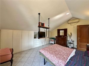 Villa con Piscina  – Un’Occasione Unica nel Suo Genere