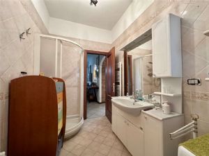 Villa con Piscina  – Un’Occasione Unica nel Suo Genere
