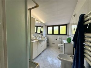 Villa con Piscina  – Un’Occasione Unica nel Suo Genere