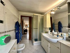 Villa con Piscina  – Un’Occasione Unica nel Suo Genere