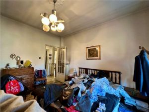 Ampio quadrilocale – Ultimo piano senza ascensore, zona Questura