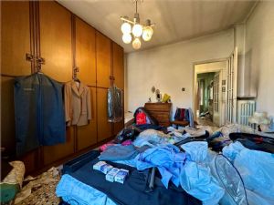 Ampio quadrilocale – Ultimo piano senza ascensore, zona Questura