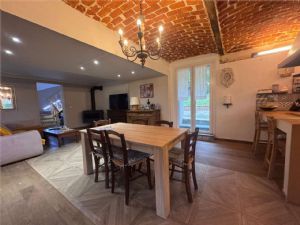 Villa indipendente completamente riqualificata – Classe A1 – Ex proprietà De Sica