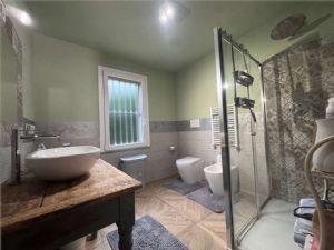 Villa indipendente completamente riqualificata – Classe A1 – Ex proprietà De Sica
