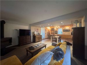 Villa indipendente completamente riqualificata – Classe A1 – Ex proprietà De Sica