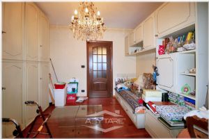 Appartamento panoramico su due livelli con terrazzi Torino Via Rignon 10