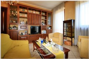 Appartamento panoramico su due livelli con terrazzi Torino Via Rignon 10