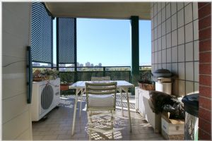 Appartamento panoramico su due livelli con terrazzi Torino Via Rignon 10