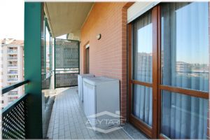 Appartamento panoramico su due livelli con terrazzi Torino Via Rignon 10