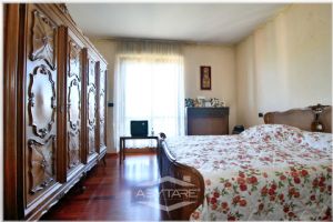 Appartamento panoramico su due livelli con terrazzi Torino Via Rignon 10
