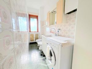 ATTICO DI 120 MQ CON TERRAZZO DI 50 MQ E BOX AUTO ESCLUSO DAL PREZZO