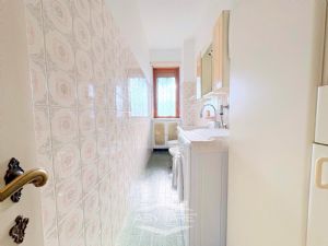ATTICO DI 120 MQ CON TERRAZZO DI 50 MQ E BOX AUTO ESCLUSO DAL PREZZO