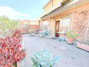 ATTICO DI 120 MQ CON TERRAZZO DI 50 MQ E BOX AUTO ESCLUSO DAL PREZZO