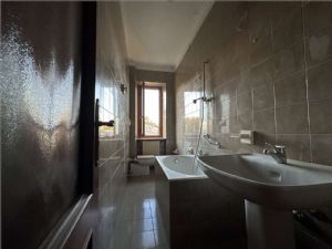 Panoramico alloggio all’ultimo piano con vista a 360° sulla città