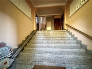 Panoramico alloggio all’ultimo piano con vista a 360° sulla città