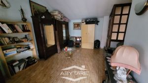 Casa semindipendente con giardino
