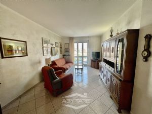 3 locali con box auto affittasi Moncalieri Via Turati 4