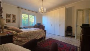 APPARTAMENTO IN VILLA CON GIARDINO E BOX