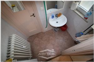 Negozio storico in affitto – Piazza Guala, Torino Sud