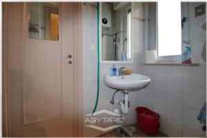 Negozio storico in affitto – Piazza Guala, Torino Sud