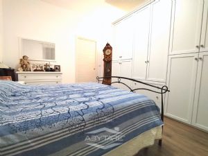 BILOCALE FINEMENTE RISTRUTTURATO E VOLENDO BOX AUTO DOPPIO