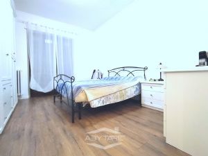 BILOCALE FINEMENTE RISTRUTTURATO E VOLENDO BOX AUTO DOPPIO