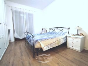 BILOCALE FINEMENTE RISTRUTTURATO E VOLENDO BOX AUTO DOPPIO