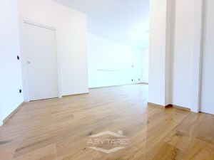 APPARTAMENTO DI 100 MQ CON DOPPI SERVIZI TOTALMENTE RISTRUTTURATO E MAI ABITATO