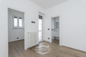 APPARTAMENTO DI 100 MQ CON DOPPI SERVIZI TOTALMENTE RISTRUTTURATO E MAI ABITATO