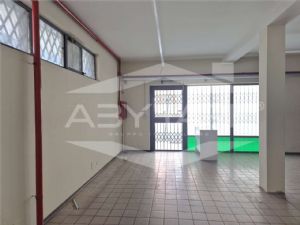 AFFITTASI LOCALE COMMERCIALE