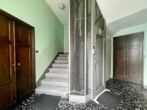 3 locali vendita Moncalieri Via Zara 12