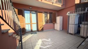 Appartamento piano rialzato con terrazzo