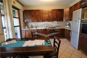 BEINASCO IN VENDITA TRILOCALE CON BOX AUTO DOPPIO