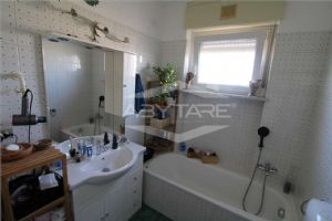 BEINASCO IN VENDITA TRILOCALE CON BOX AUTO DOPPIO