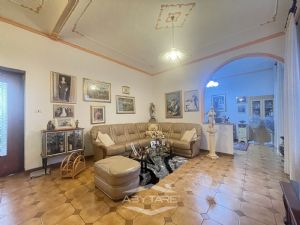 Quadrilocale con terrazzo e giardino vendita Moncalieri Via Cristoforo Colombo 6